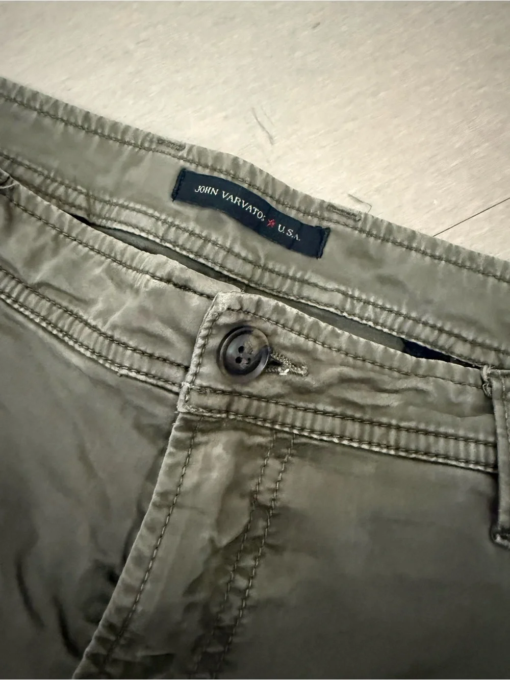 John Varvatos USA Men's Olive Cargo Utility Zip Pocket Pants, Size 33 - Picture 4 of 15